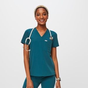 Figs scrip top Catarina One-Pocket Scrub Top S Caribbean Blue